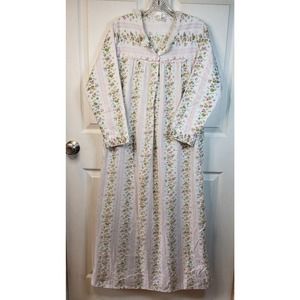 Vintage KATZ White Floral Nightgown Long Sleeve Gown Sz Small